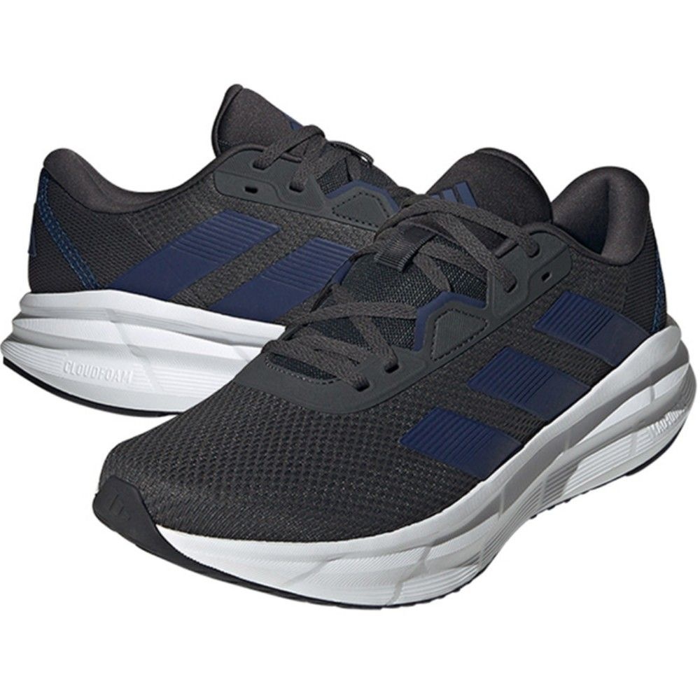 아디다스 가볍고 편안한 쿠션감좋은 런닝화 신입생룩 고급스러움 스포트한 모던 세련된 선물 ss_SWG-135377