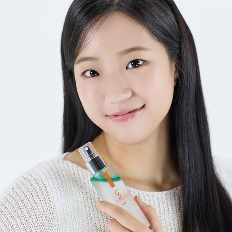 LOTTEON 보습관리 신유빈 래시 셀라비다 리프레시 미스트 100ml