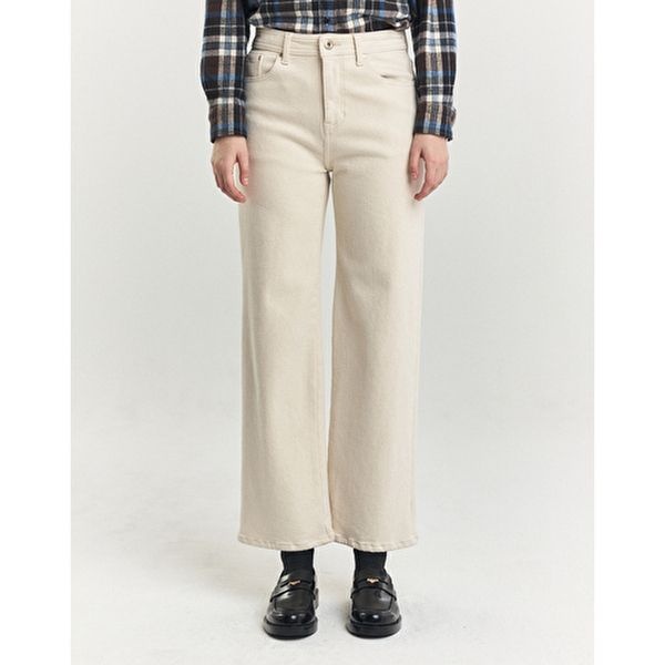 [헤지스여성]헤지스 여성 [클리어런스][스테디셀러][기모][세미와이드] 아이보리 에센셜 데님 팬츠 (WSPA4D983IV)