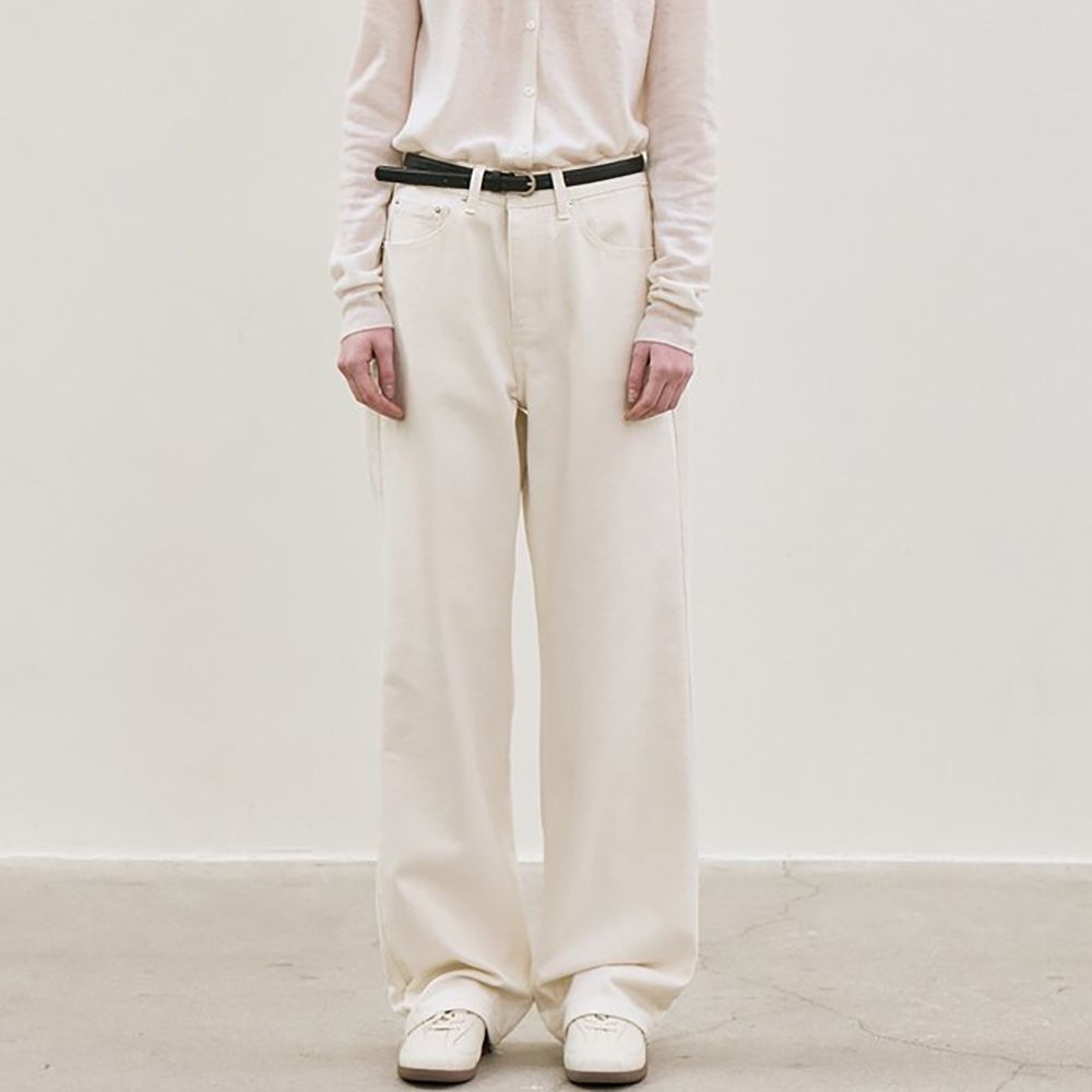 straight-fit denim pants (ivory)