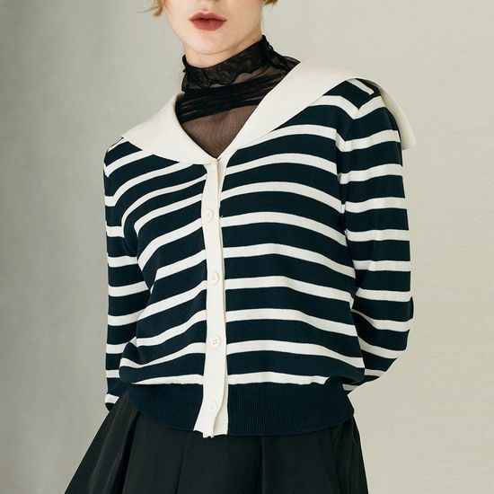 막스까르띠지오 막스까르띠지오 레터링 비즈 세라 가디건 니트