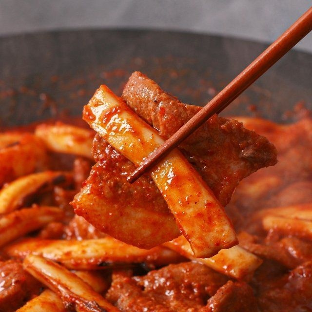[오늘의돼지]우리집 밥도둑 오삼불고기 300g x 8팩