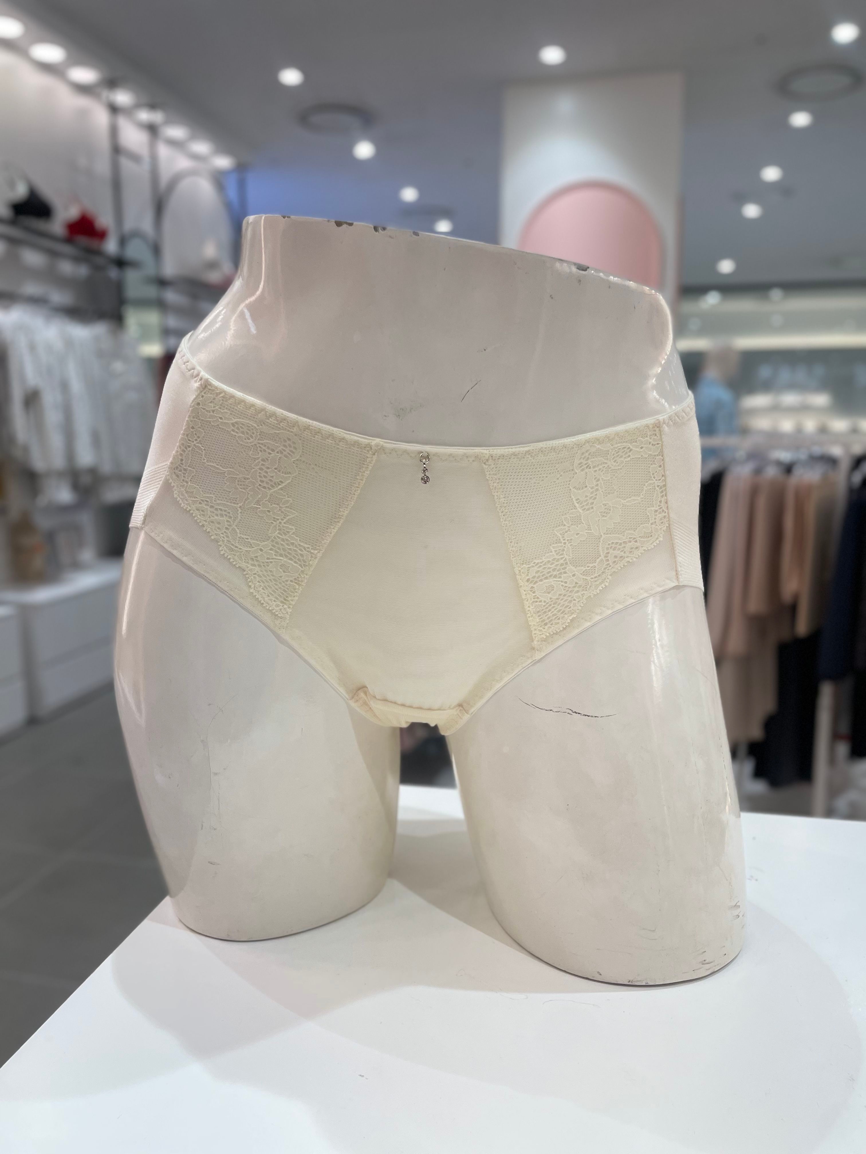 한정수량 비비안 쟈가드 레이스햄라인 팬티 BP1850P 아울렛