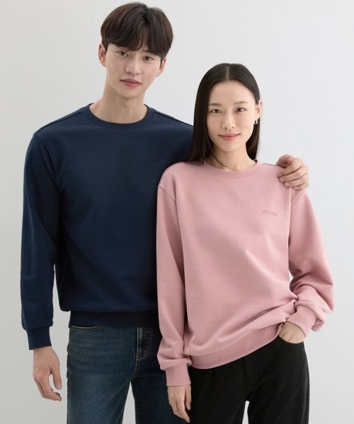 GUESS <매장정품> 게스 GUESS [ON] 3color 유니 기모 고무 일자로고 맨투맨 NP4KE404 1255925