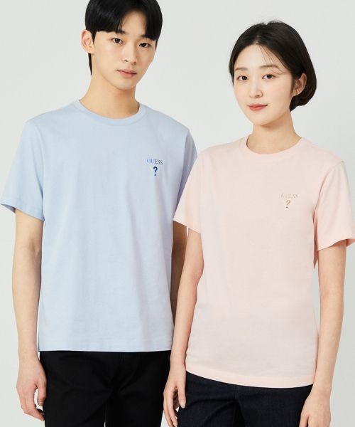 GUESS <매장정품> 게스 GUESS 4color 유니 레귤러핏 카멜레온 로고 반팔티 NP2KE404 1256148