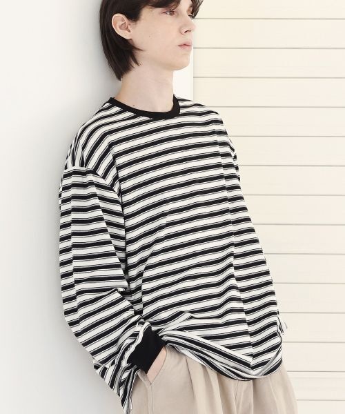 [매장정품} moderment 시티 오버사이즈 스트라이프 티셔츠 [블랙]