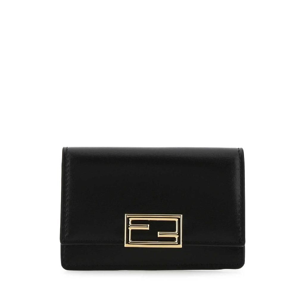 펜디 블랙 레더 coin purse 8M0466AHMOF0KUR T