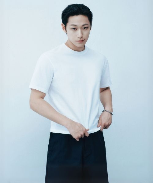 무신사 스탠다드 이도현 PICK레귤러 크롭 티셔츠 (8 colors) MMFTS4B15 505231