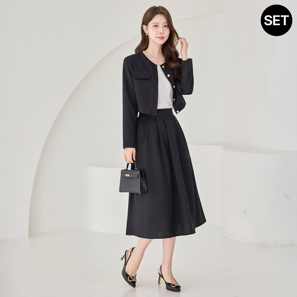 [SET]골드 버튼 크롭 자켓 플레어 롱 스커트 세트_M2603SE024A