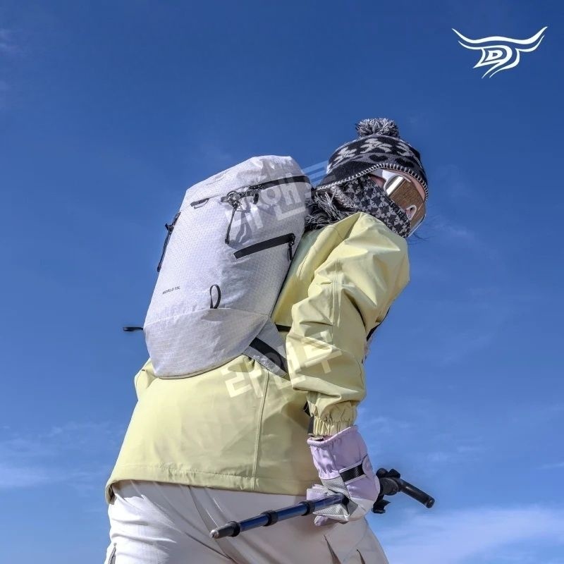 [해외] 월드로드 경량 등산 배낭 아웃도어 백팩 스포츠 캠핑 하이킹용 15L