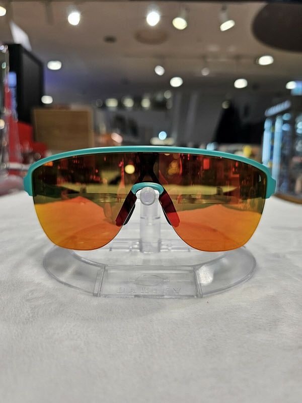 [패션플러스][트랜디카][트랜디카] 오클리 스포츠 선글라스 CORRIDOR (OO9248A-04) (P003254451)