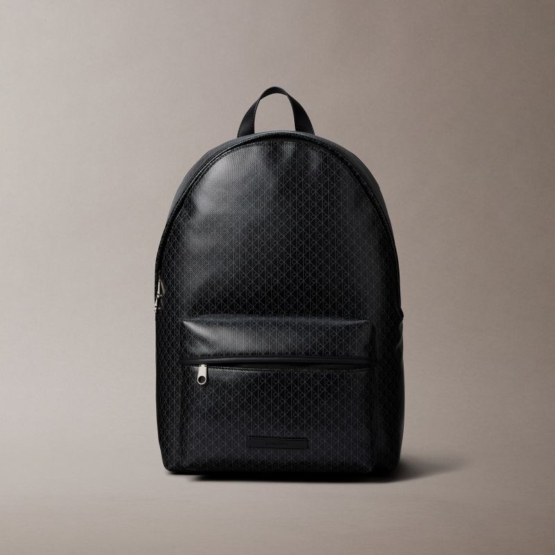 캘빈클라인 진 [CK ACC] 남녀공용 코티드 앰블럼 백팩 4D3313G UB1 - 블랙