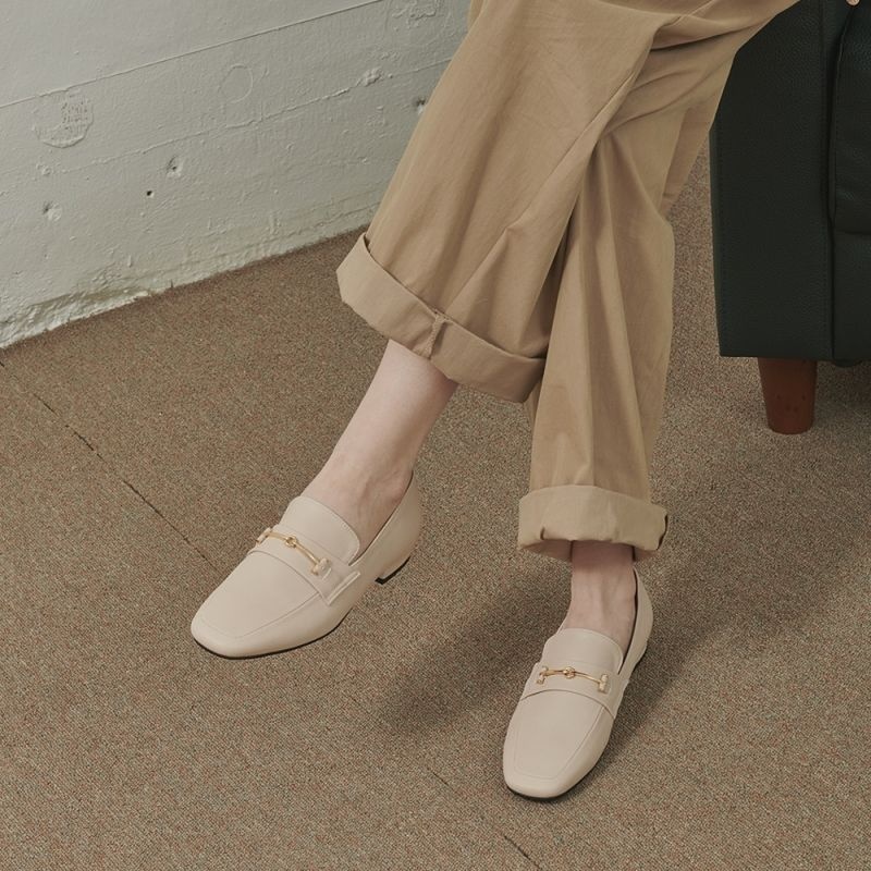 플로리다 스튜디오 [국내] 플로리다 스튜디오 델피니움 홀스빗 2cm 로퍼 레이디베이지 - BEIGE 131152