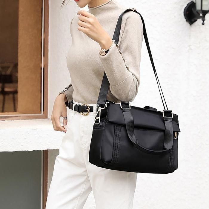 [패션플러스][주식회사 브이와이][JHL71760_51IL]나일론 가벼운 캐주얼 토트백 패션가방 (29885964A)