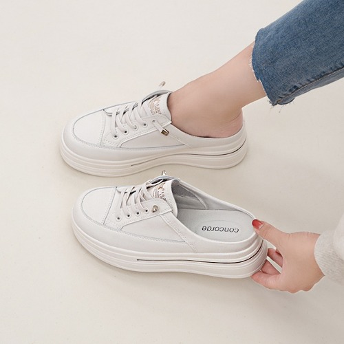 슈즈앤클럽 (천연소가죽) 티안나는6cm 키높이 속굽 스니커즈 통굽 블로퍼