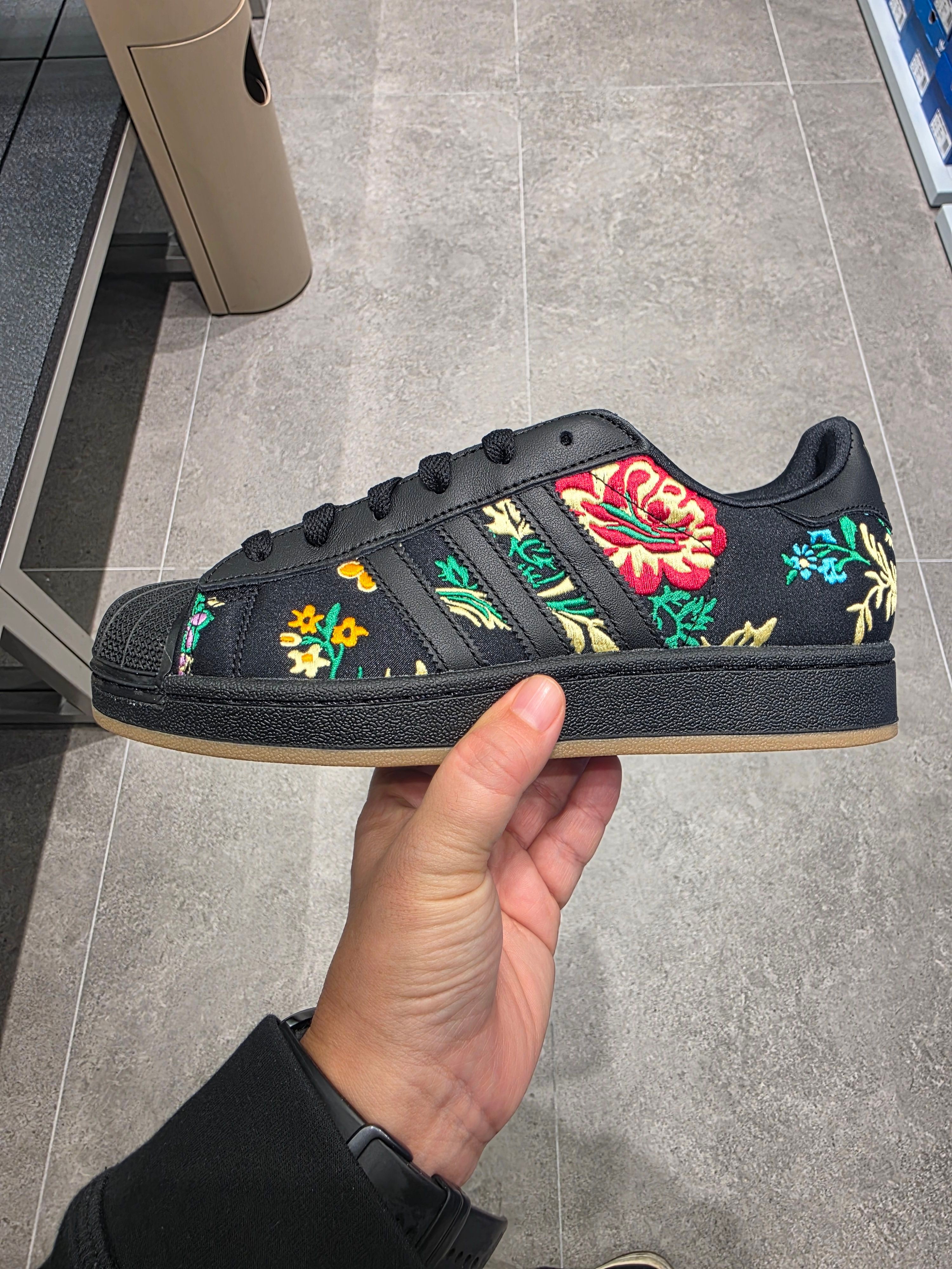 아디다스 여성 오리지널 슈퍼스타 2 스니커즈 단화 운동화 블랙 JS4045 60324