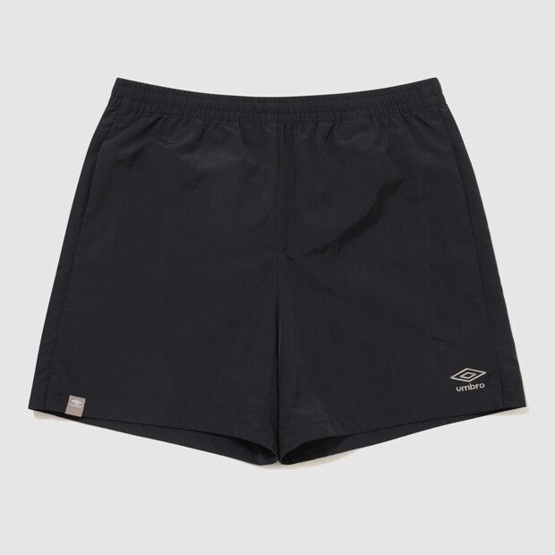 [롯데백화점] 엄브로 클래식 3부 반바지 블랙 UR123CHP32 LE1221342383