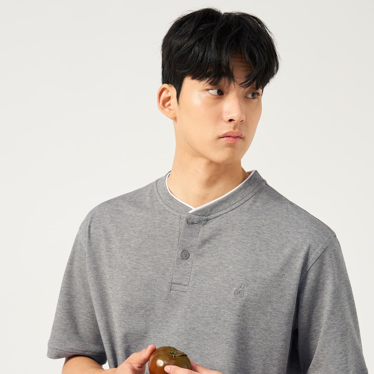 [롯데백화점] 빈폴 멘 [FW25]피케 헨리넥 반소매 티셔츠 - 그레이 BC5642C503_LL LE1219844813