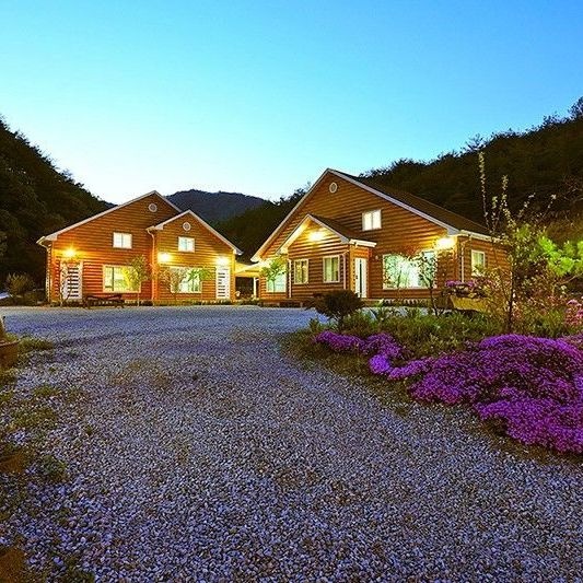 양구 고향의봄펜션