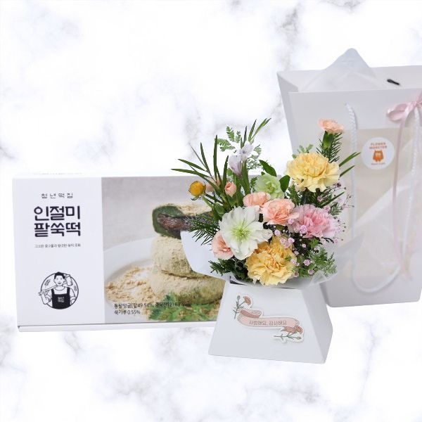 (현대Hmall) 카네이션 플백+인절미팥쑥떡 어버이날 스승의날 감사 존경 은혜 축하 생신 기념일 생일 선물 꽃배달