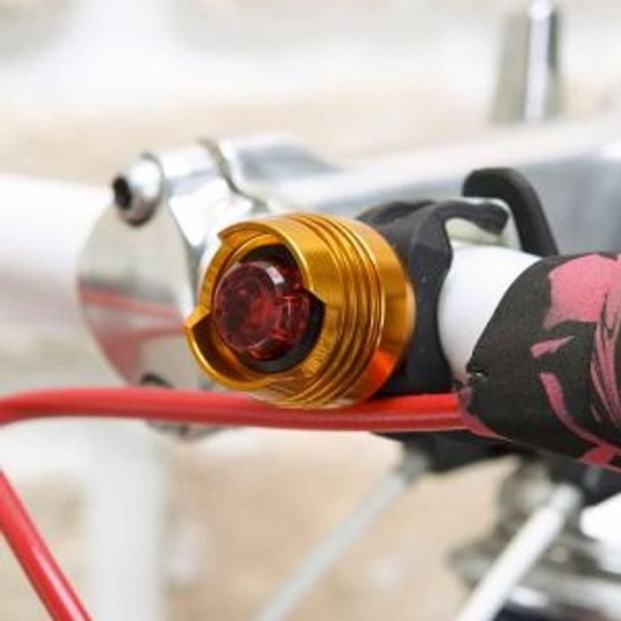 [패션플러스][주식회사 브이와이][JHN3P604_53D1]LED 후면 자전거안전등 / 자전거후미등 (32647992A)