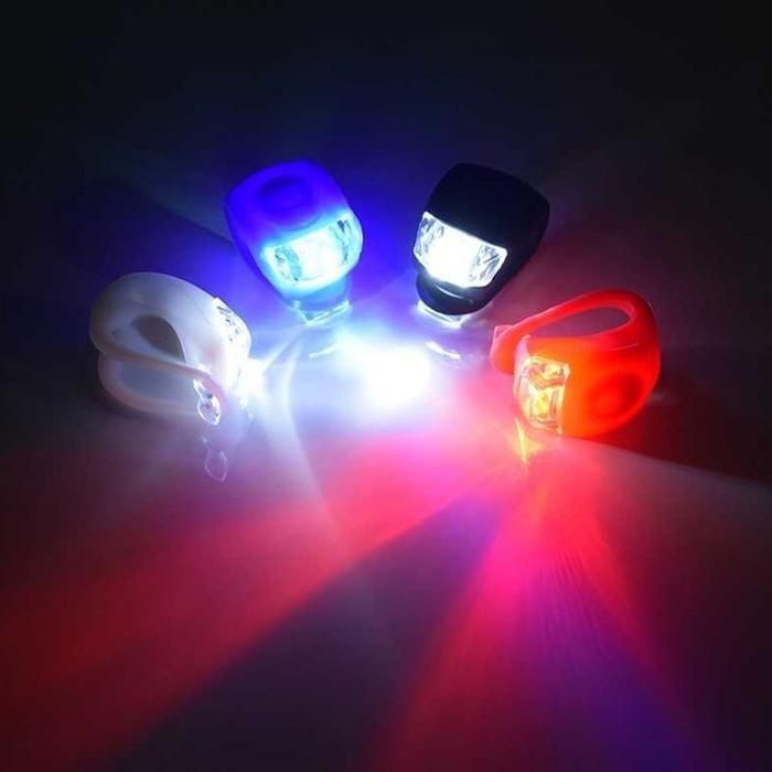 [패션플러스][주식회사 브이와이][JHP28542_53D1]실리콘 자전거 전조등 후미등 렌턴 M10298 (32648653A)