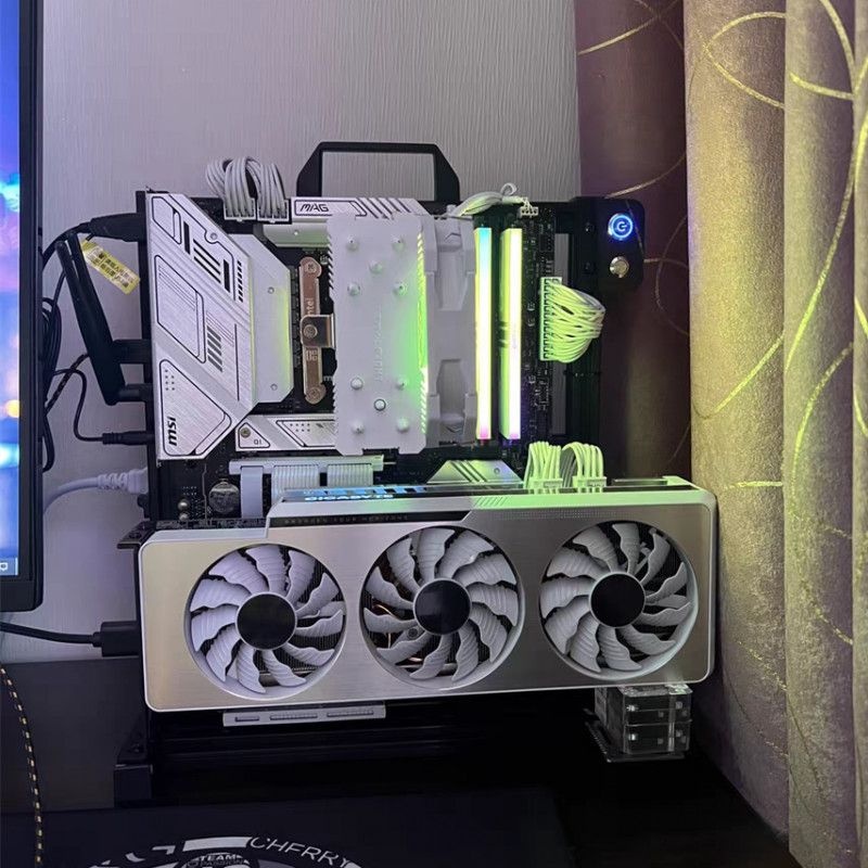 [해외] 오픈형 알루미늄 PC 케이스 ITX MATX 수냉식 개방형 조립식 데스크탑 본체 프레임 커스텀 섀시 미들타워 투명