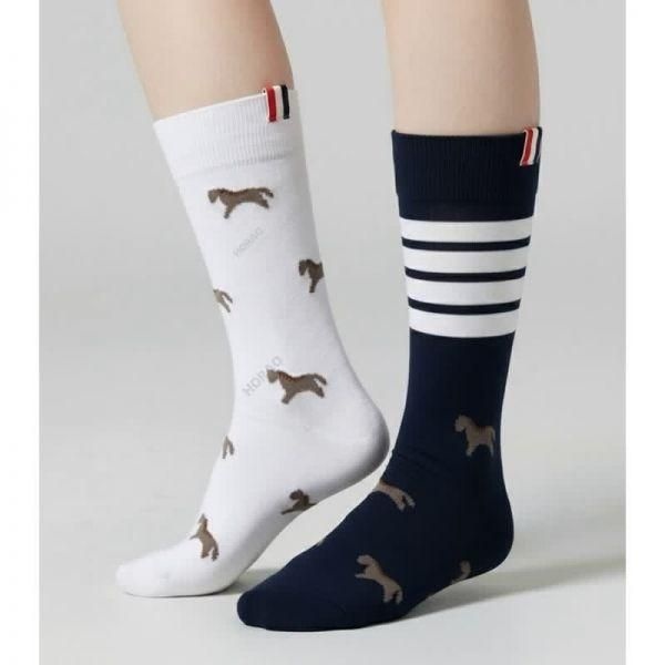 THOM BROWNE 톰브라운 26SS 루나 뉴 이어 홀스 미드 삭스 (MAS212F Y3012 979)