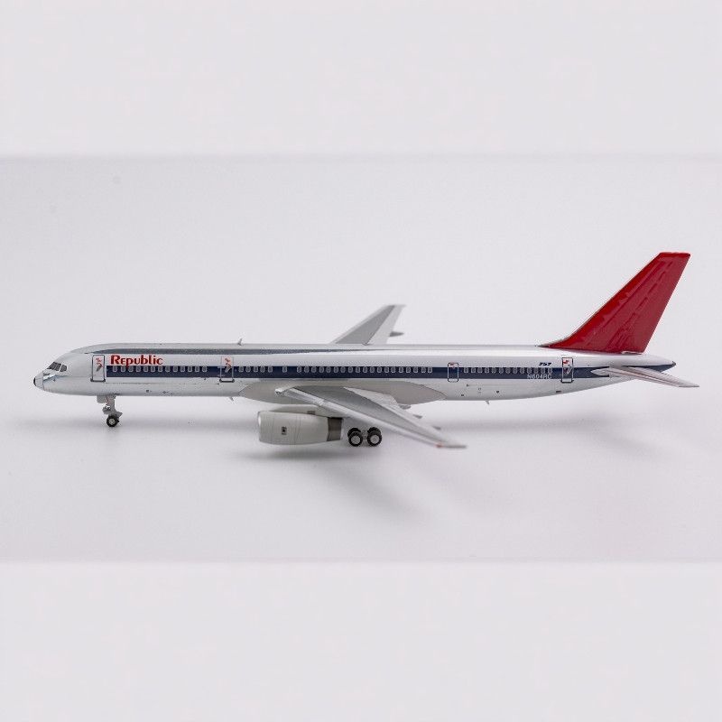 [해외] NG 1/400 리퍼블릭항공 다이캐스트 비행기 모델 B757-200 N604RC