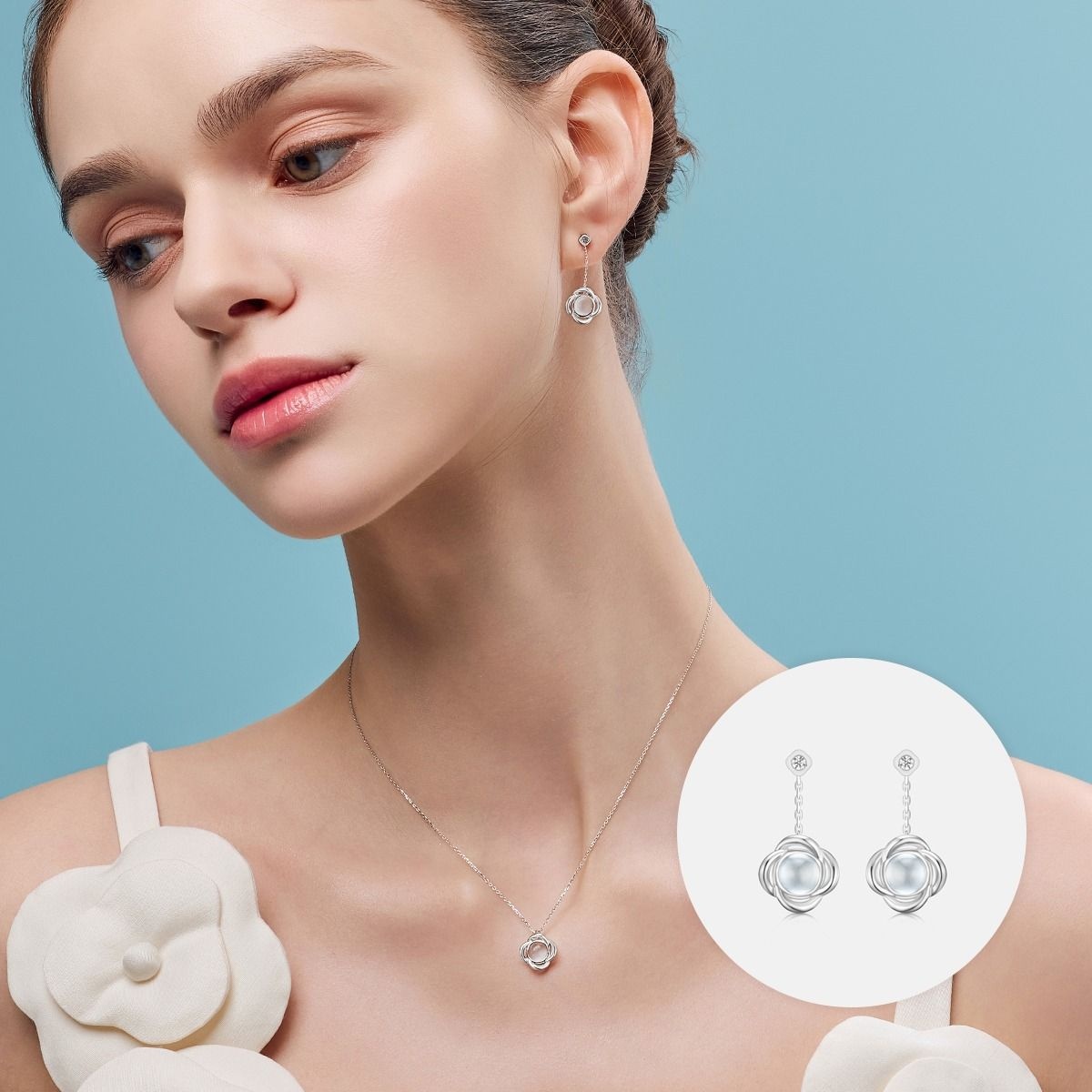 [롯데백화점] 메트로시티 주얼리 라 로사 14K 화이트 귀걸이 A251GE0075W4H LE1218763655