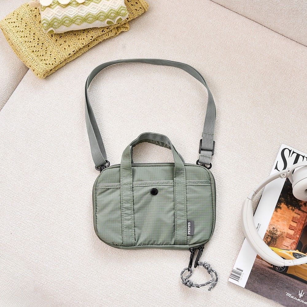 [롯데백화점] 모던하우스 PESPES. 원데이트립백_트래블월렛 민트(RFID 차단)_TR0125010 LE1221228787