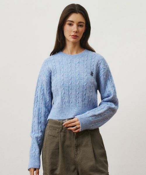 BEENTRILL <매장정품> 빈트릴 BEENTRILL 우먼즈 에센셜 해시태그 로고 크롭 니트(라벤더) BA243KT501LA 165104