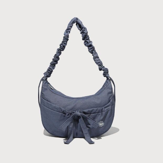 커버낫 [패션플러스][커버낫]커버낫크로스백 CQK CO2507TB88-LB 클로버하트 셔링 미디움 나일론 호보백 Light Blue