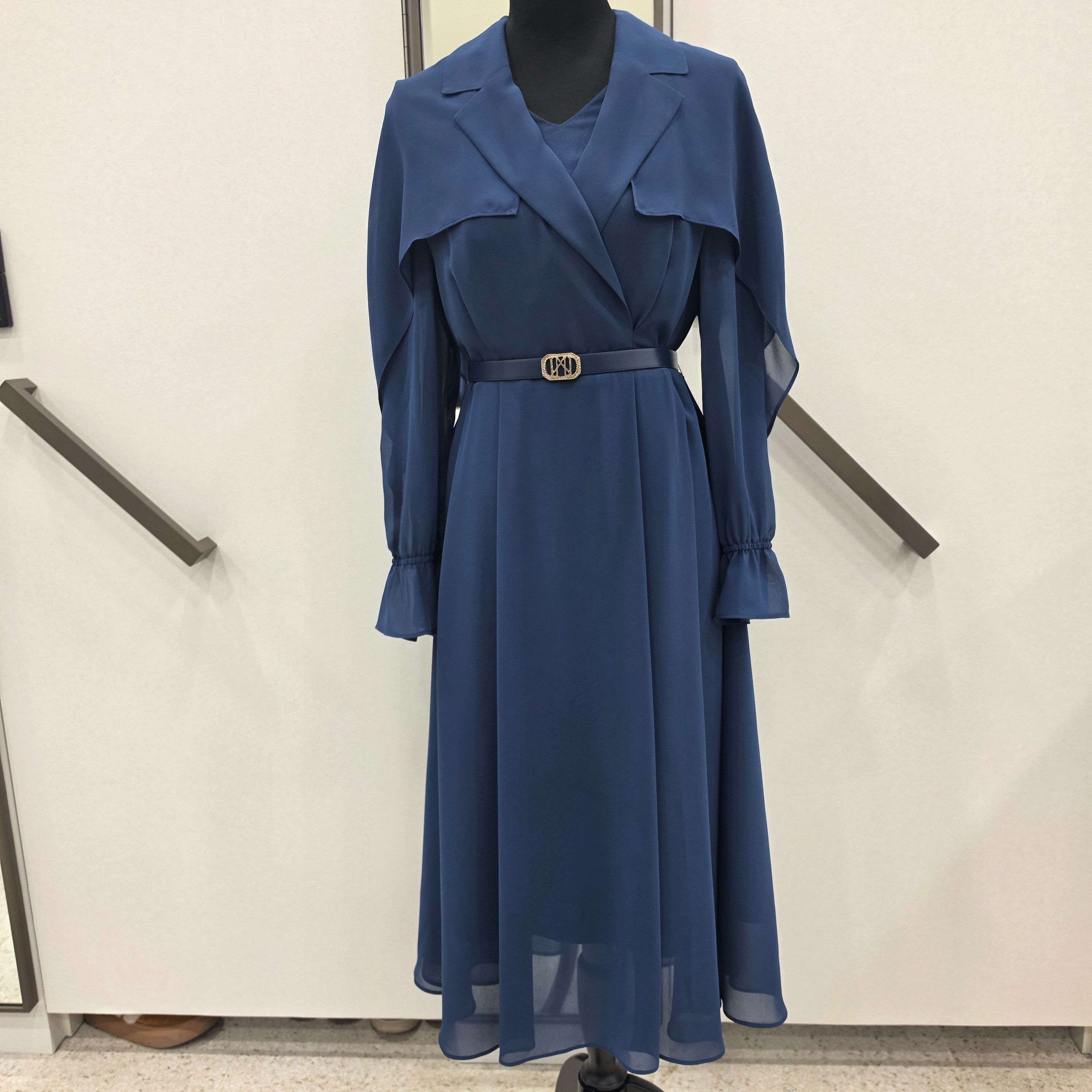 베스띠벨리 [모다아울렛][베스띠벨리]쉬폰 트렌치 스타일 벨티드 원피스BMOAC2502 NA_SH_SH 시흥점