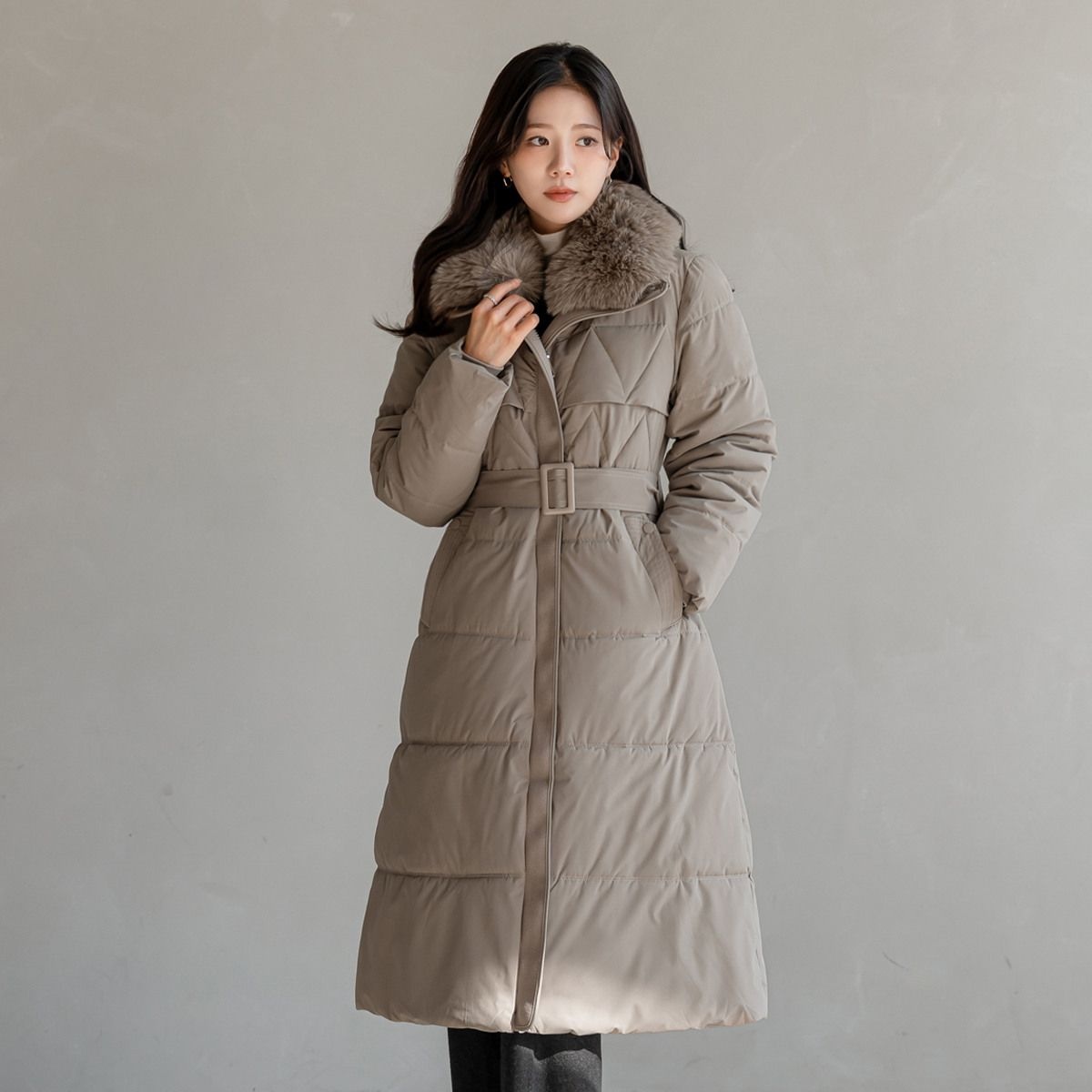 모노앳디 오데르 퍼카라 벨트 롱 패딩1147923