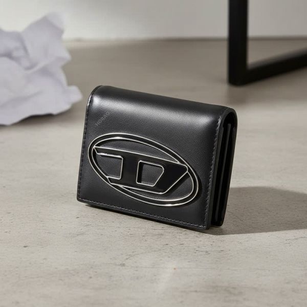 Diesel [디젤]SS26 여성 1DR 폴드 반지갑X10390 PR818 T8013