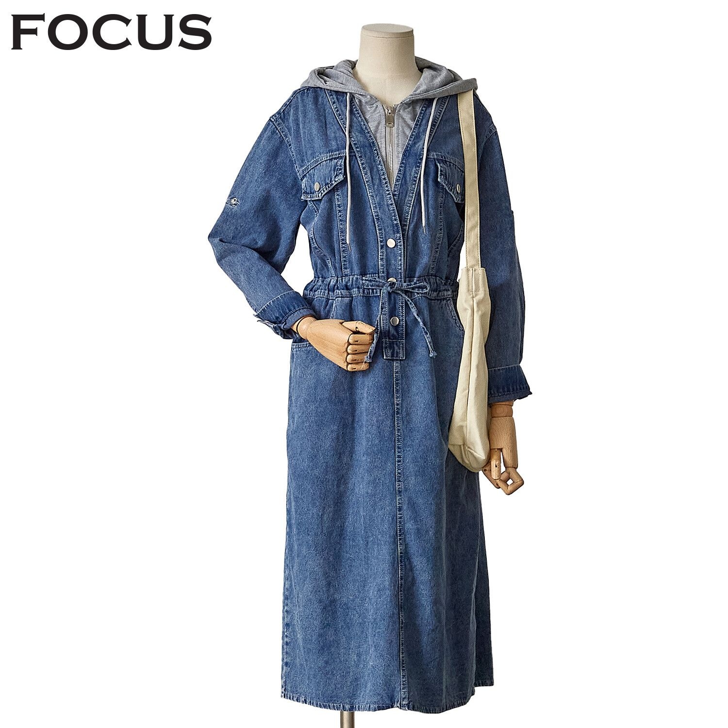 포커스 [모다아울렛][포커스]후드 집업 배색 데님 원피스FS3A7OP0103_JK 전주김제점