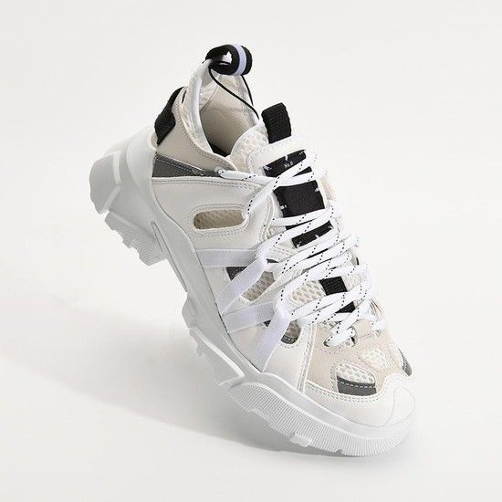 MUST IT_ MCQ ORBYT 2.0 스니커즈 화이트 700696 R2840 9000