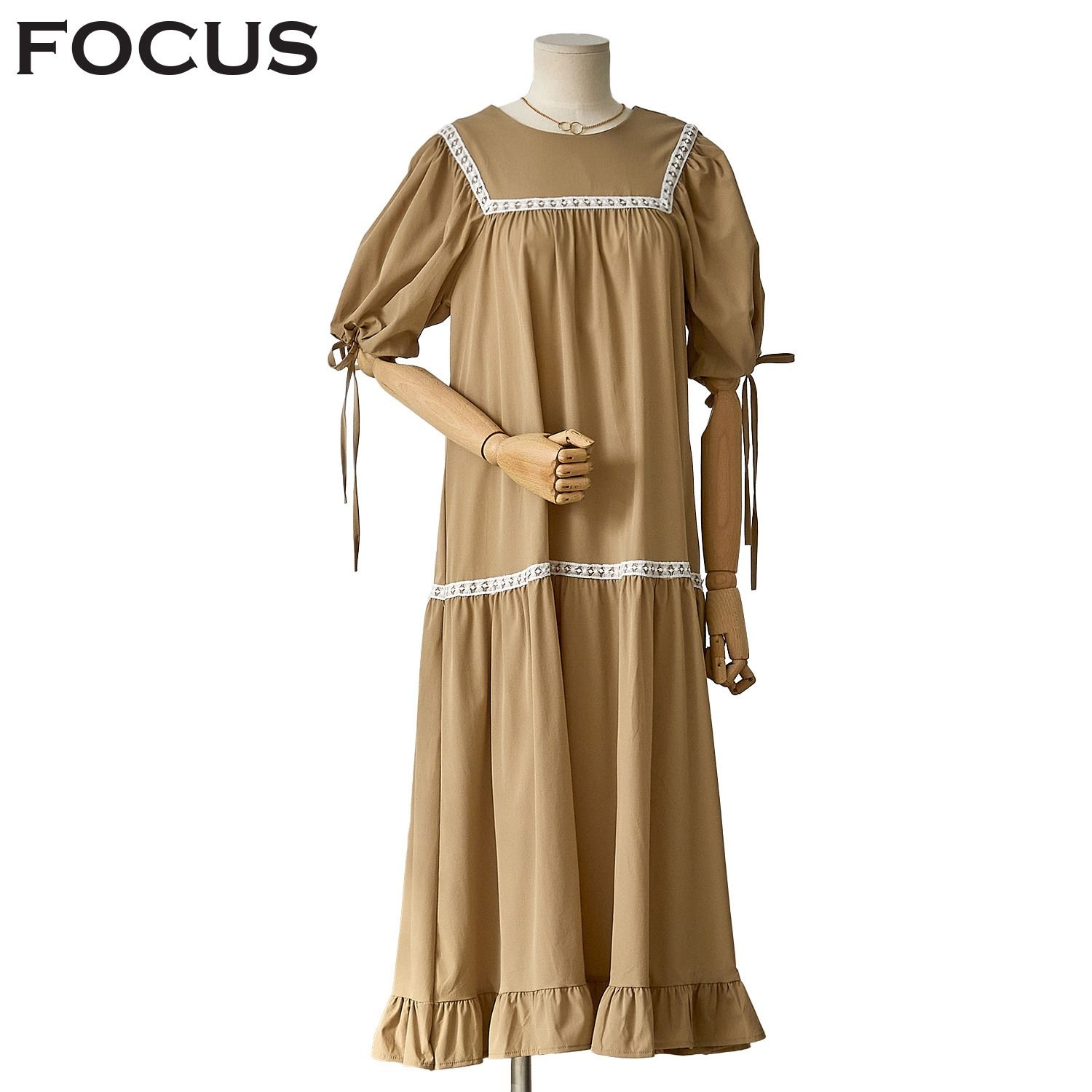 포커스 [모다아울렛][포커스]스퀘어 테두리 리본 포인트 원피스FM3C7OP0278_JK 전주김제점