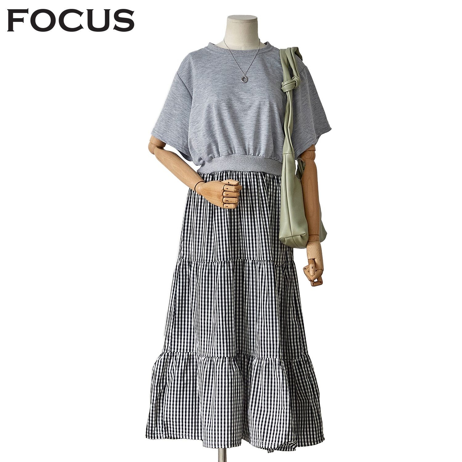 포커스 [모다아울렛][포커스]쭈리 체크 티어드 롱원피스FM3C7OP0188_JK 전주김제점