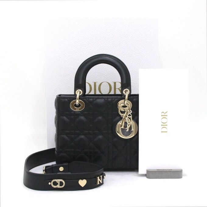 [중고] 디올 중고 디올 레이디 MY ABC 스몰 까나쥬 램스킨 토트백 블랙 M0538OCAL M900 152888966