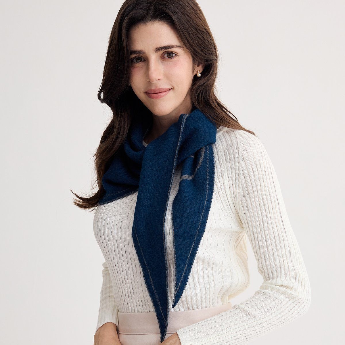 닥스 닥스 캐시미어 니트 머플러 FKO074I EEE254 OCZ580