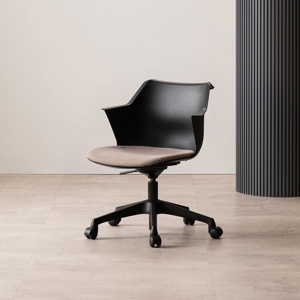 [롯데백화점] 컴프프로 Werksy Tasker Chair (seat fabric)