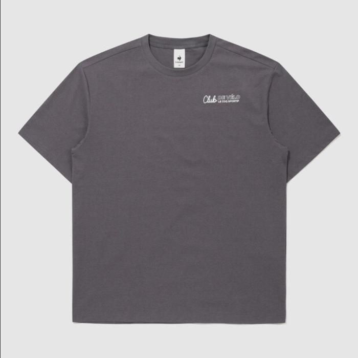 르꼬끄 QR223LRS42 유니 르프레쉬 백그래픽 루즈핏 반팔티 /  DARK GRAY