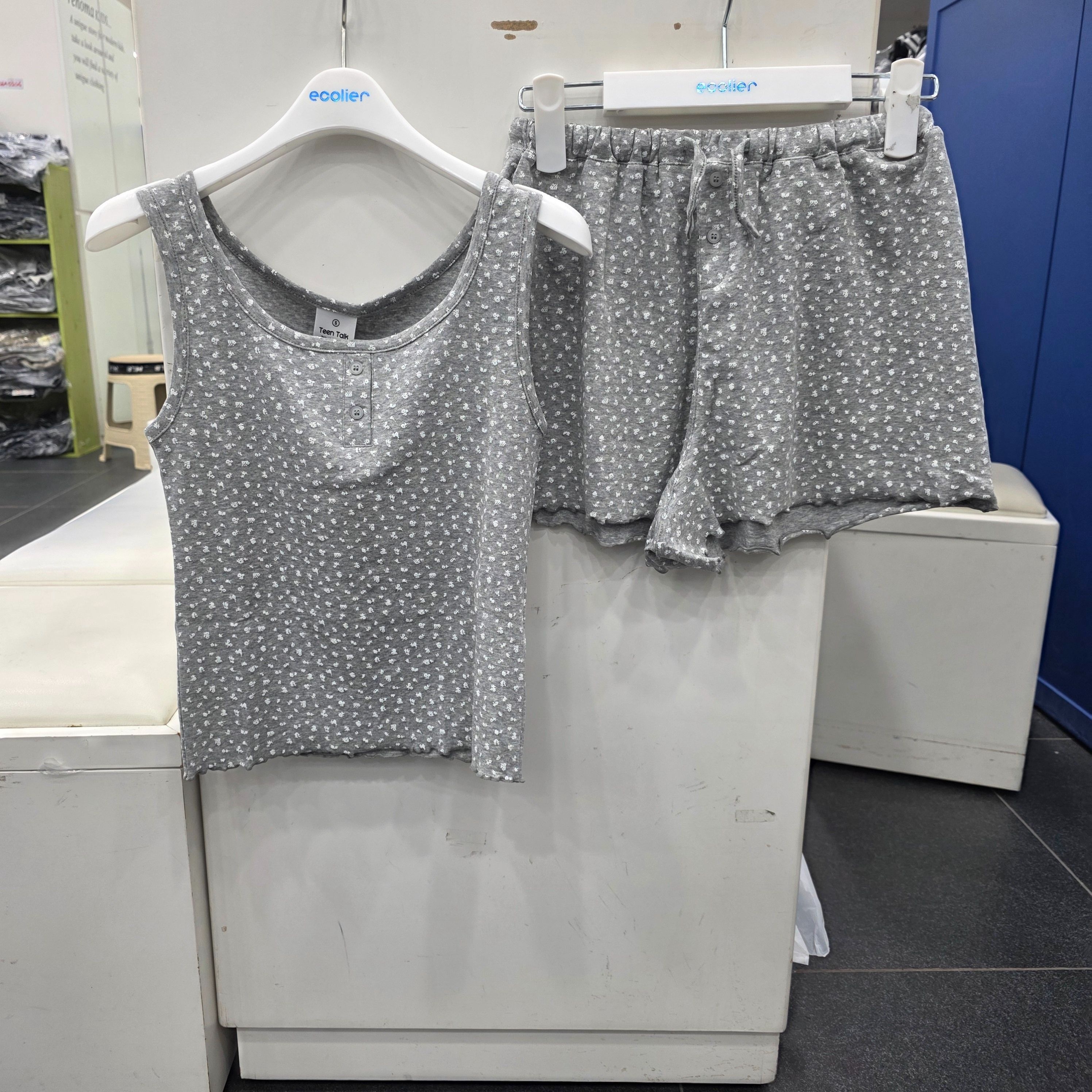 에꼴리에 [모다아울렛][에꼴리에]에꼴리에 프린트나시티파자마세트 26OP754_SC 순천점