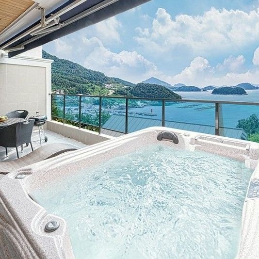 통영 씨앤뷰스파펜션