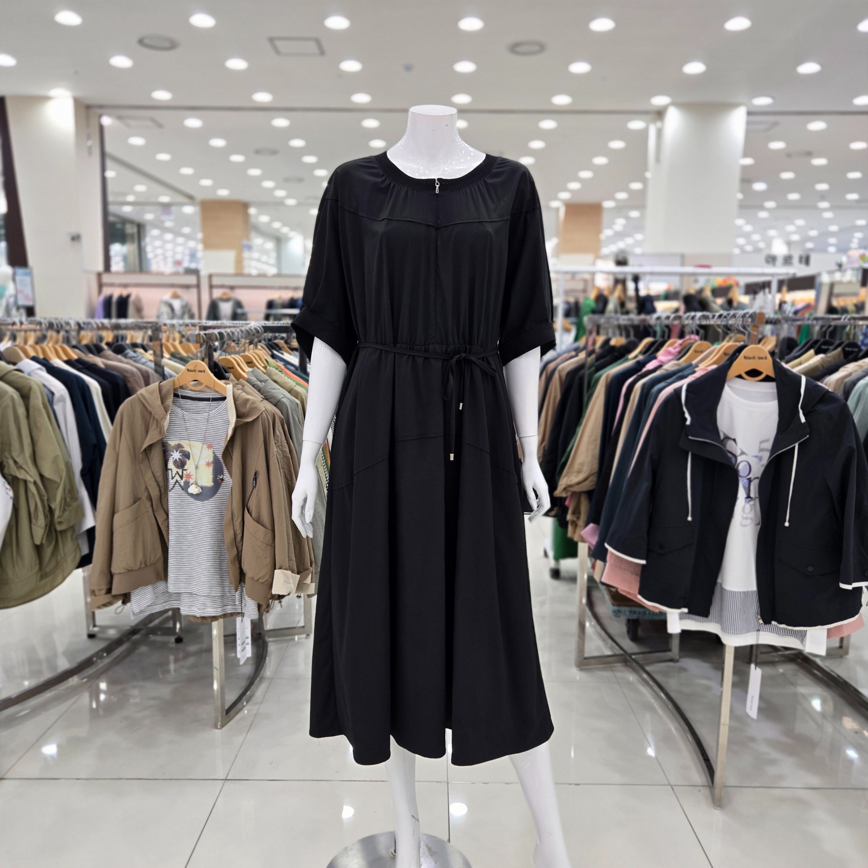 벨라디터치 [모다아울렛][벨라디터치]반집업 원피스 V1E2OP24_GN 구리남양주점