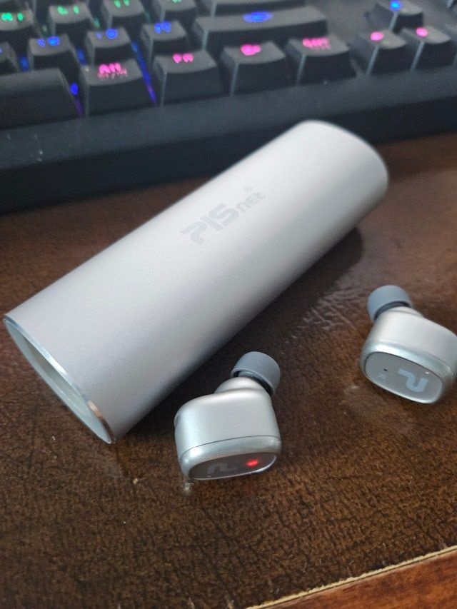 완전무선 블루투스이어폰 피스넷 프리스틱