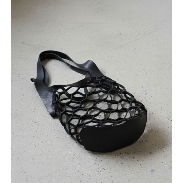 아워레가시 26SS MEDIA CUT BAG Shifting Ink Gritty Bull Hide (A4258MSB) (미디어 컷 숄더백)