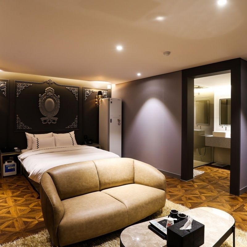 전주 덕진동 호텔 마리(덕진공원점)